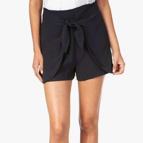 Cupcakes and Cashmere Raven Shorts Navy Blue Women's Size 10 - Picture 1 of 9